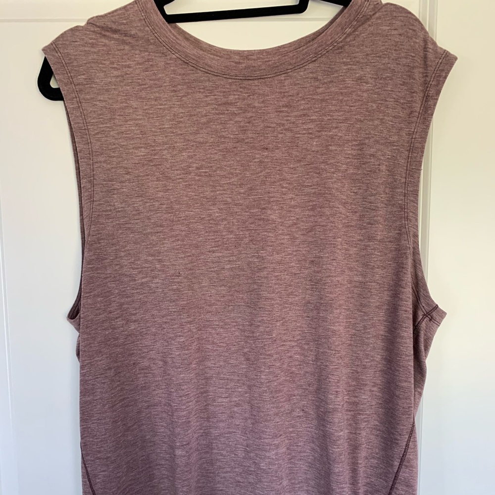 Lululemon somatic sleeveless L